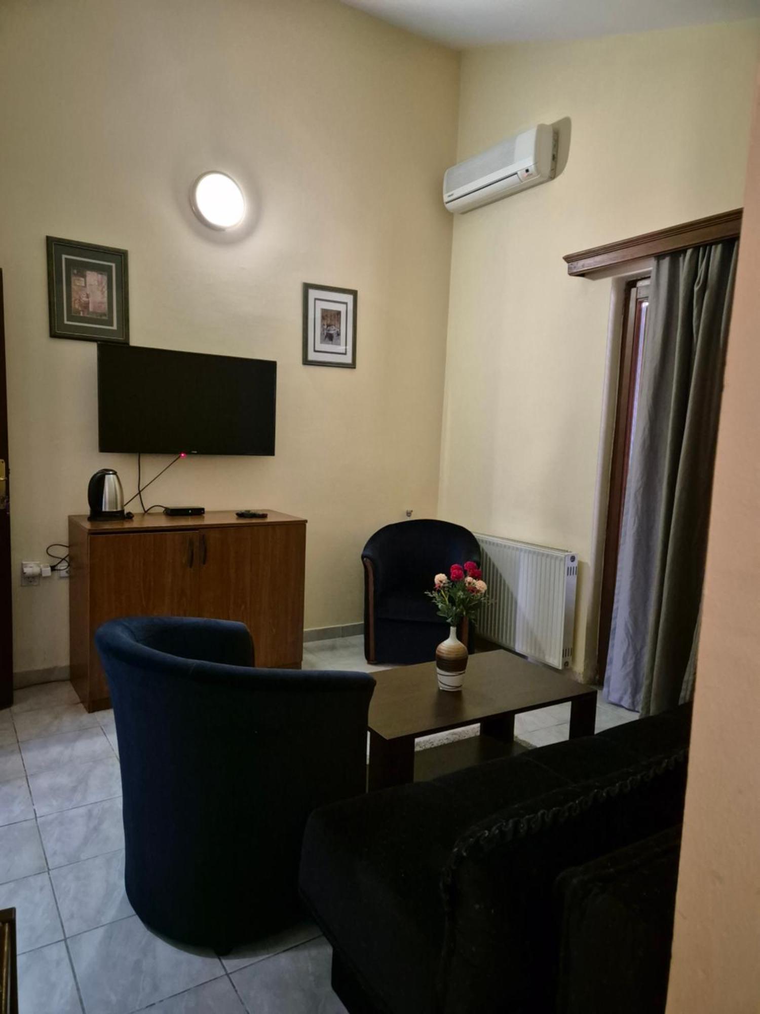 Mali Milocer Bay Accommodation Ilha Sveti Stefan Quarto foto