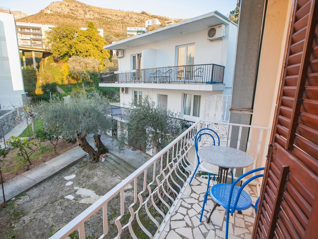 Mali Milocer Bay Accommodation Ilha Sveti Stefan Quarto foto