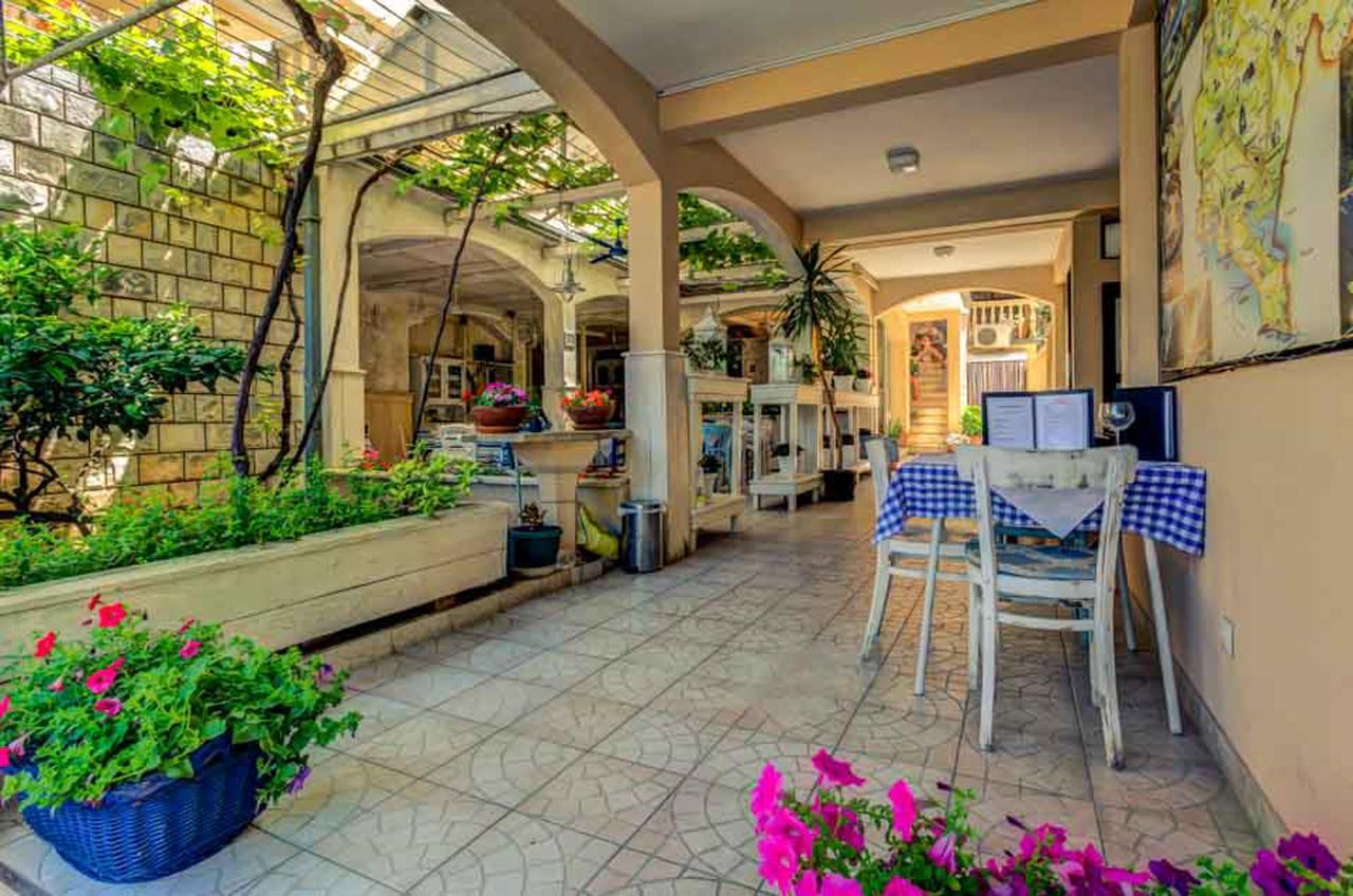 Mali Milocer Bay Accommodation Ilha Sveti Stefan Exterior foto