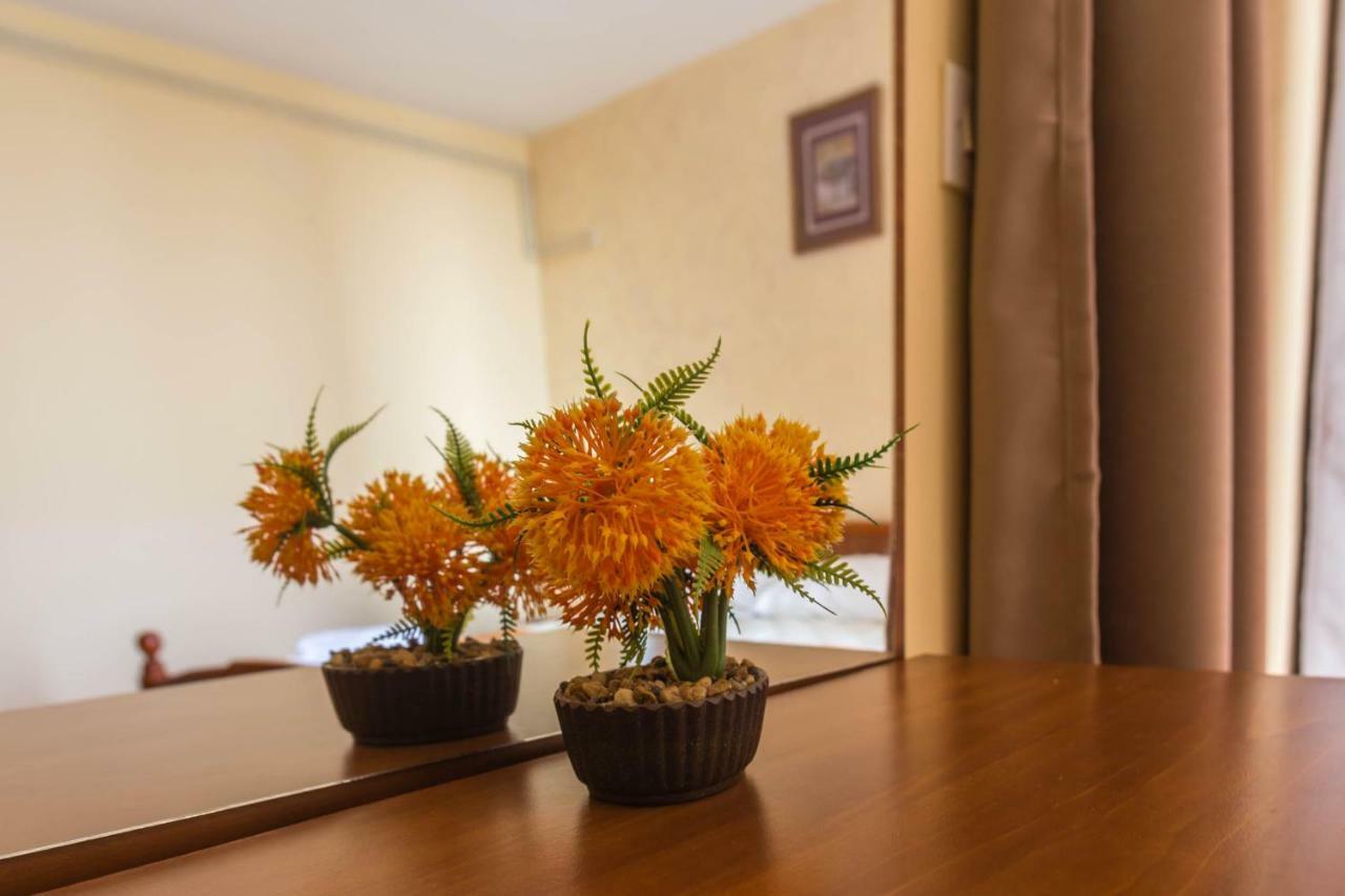 Mali Milocer Bay Accommodation Ilha Sveti Stefan Exterior foto